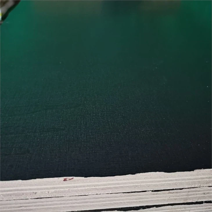18mm film faced shuttering plywood (2)(001)